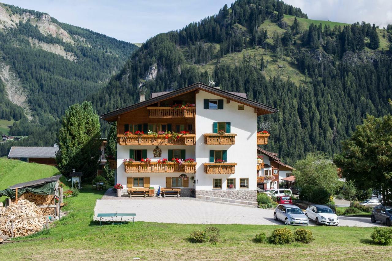 Villa Insam Selva di Val Gardena Kültér fotó