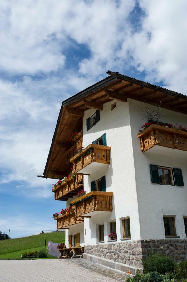 Villa Insam Selva di Val Gardena Kültér fotó